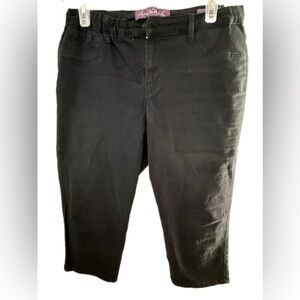 Gloria Vanderbilt Black Pants